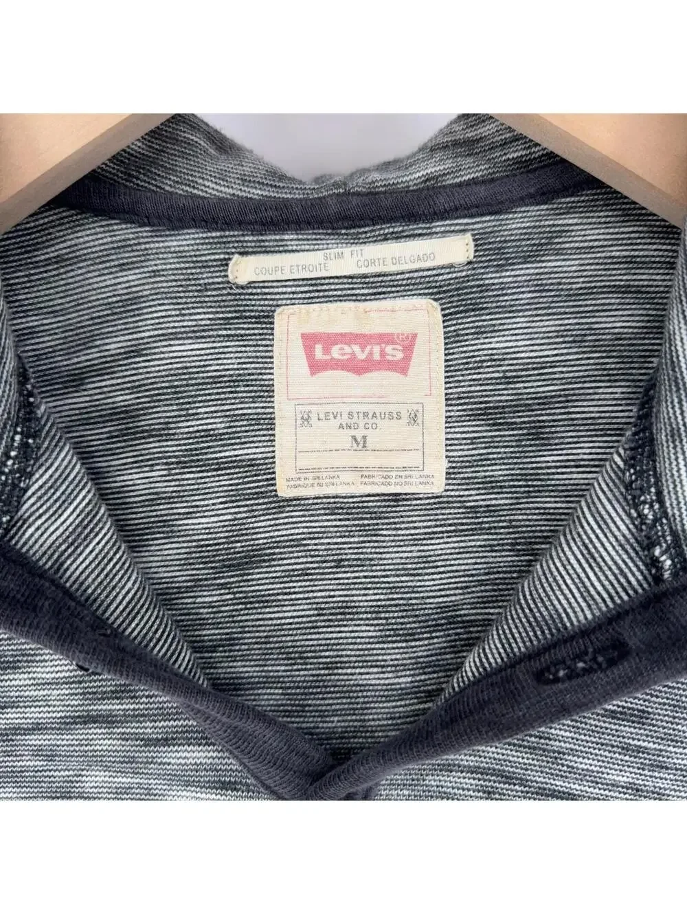 Levi's Men's Slim Fit Quarter Button Pullover Hoodie Gray Men's Size Medium